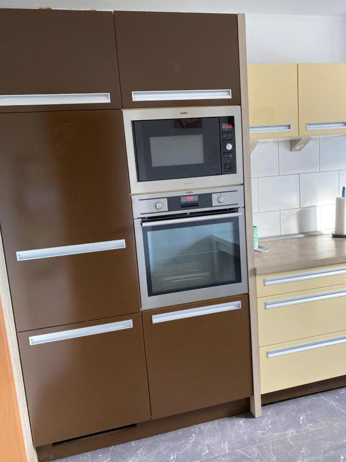 Ruhiges Zimmer Im Gasthaus Essen Exterior foto